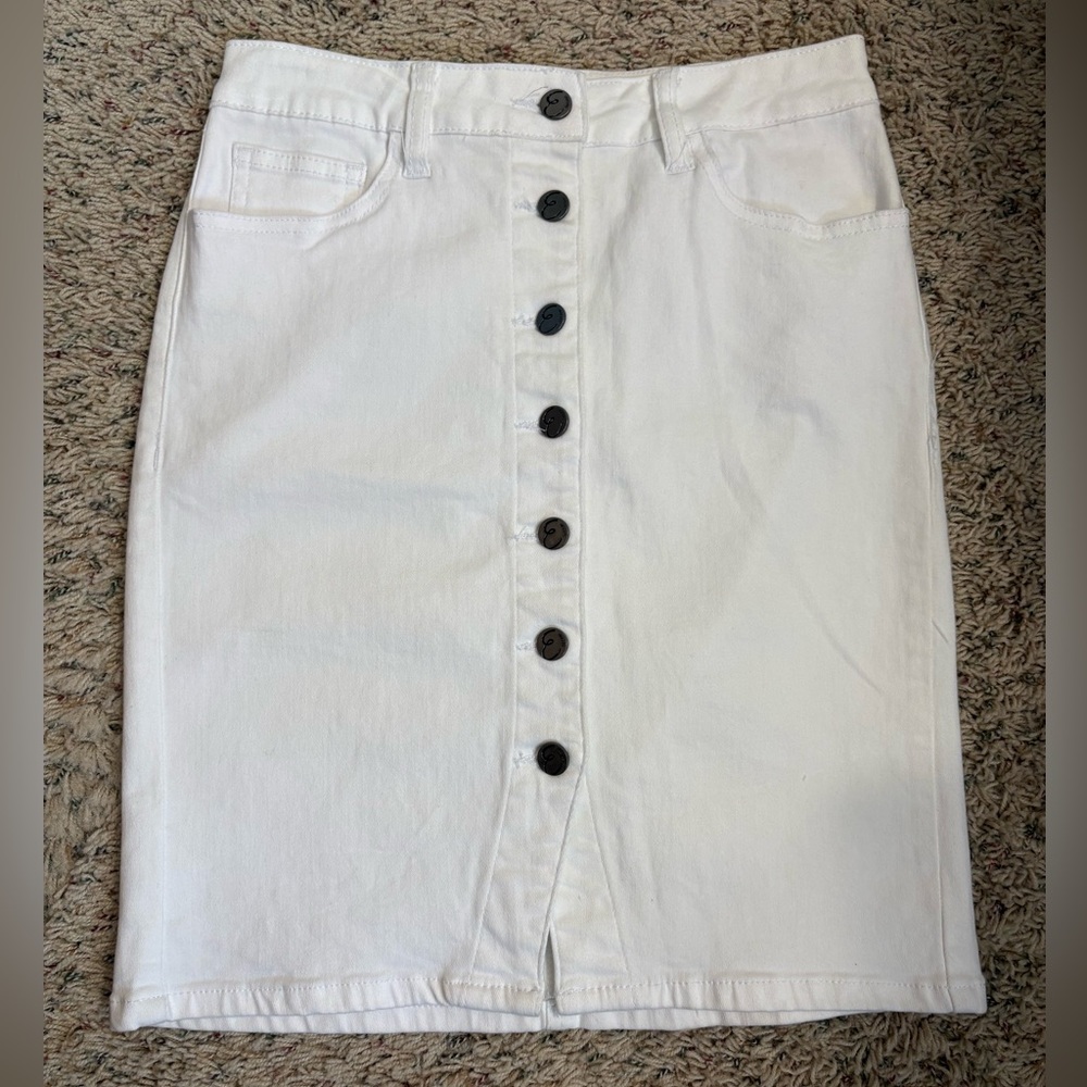 Earl Jeans White Denim Button-Front Pencil Skirt Size 4P with Pockets